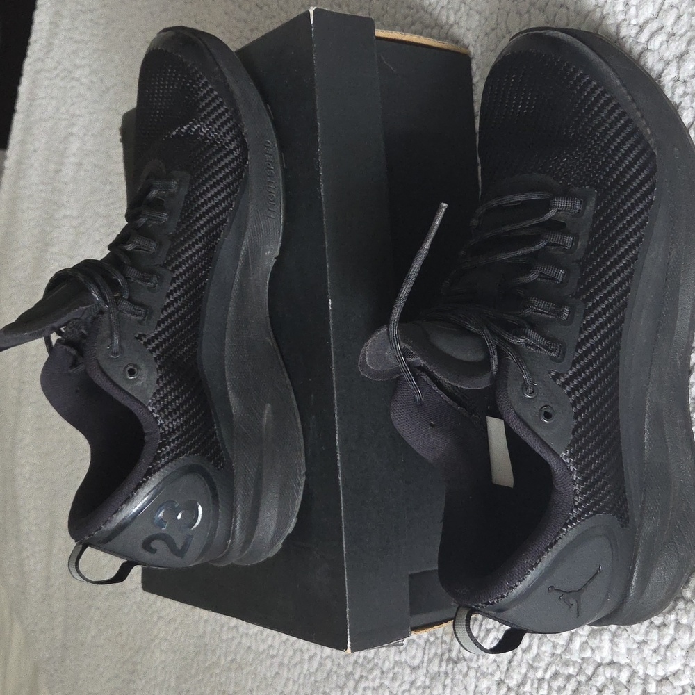 Black Jordan Men's Sneakers